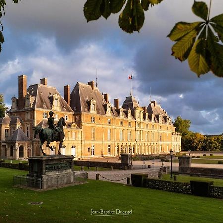 LA VERRIÈRE. Les Locations ISAHORA c'est aussi plusieurs appart' de Standing à 2 pas du Château d'Eu, des Falaises du Tréport, de MERS les Bains et aux portes de la BAIE DE SOMME Eu (Senna Marittima) Esterno foto