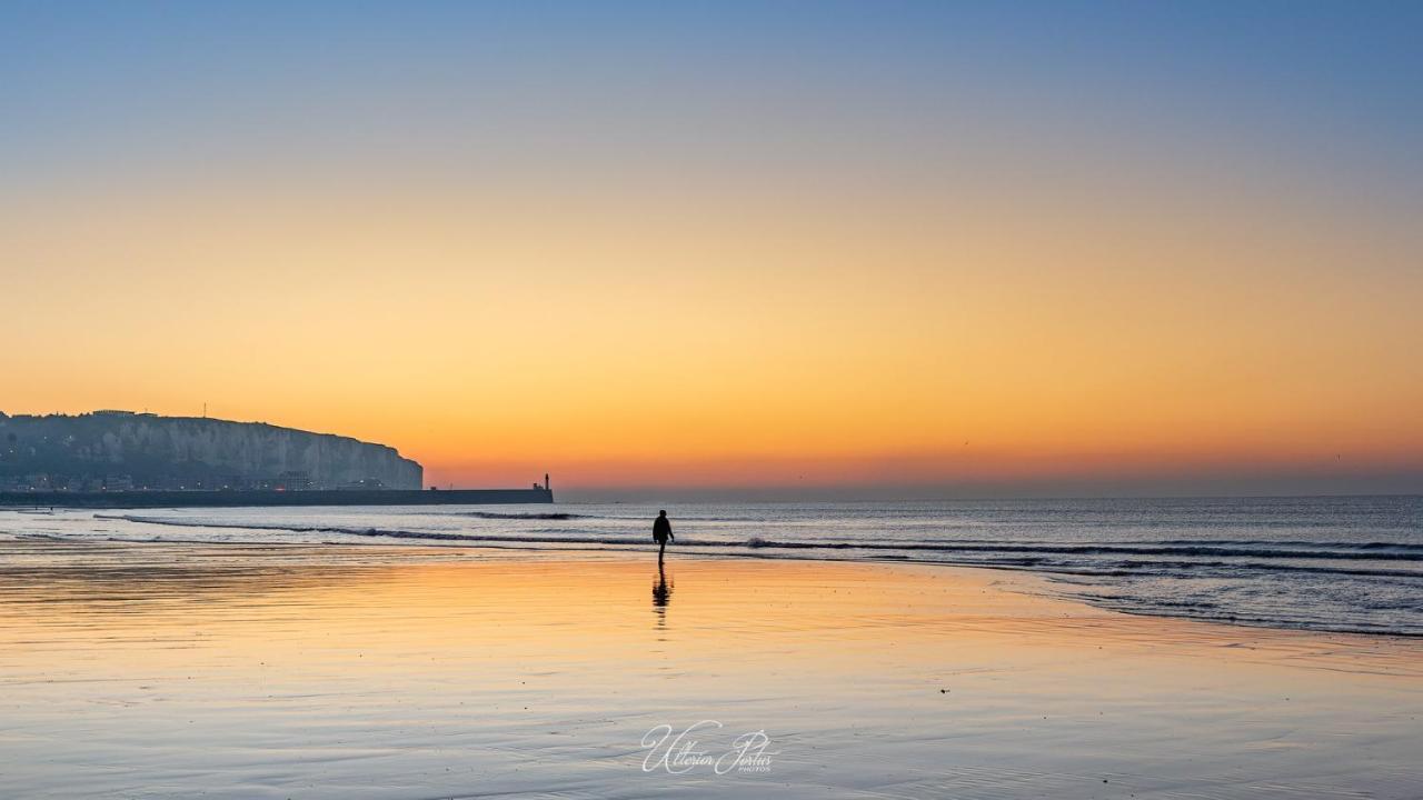 LA VERRIÈRE. Les Locations ISAHORA c'est aussi plusieurs appart' de Standing à 2 pas du Château d'Eu, des Falaises du Tréport, de MERS les Bains et aux portes de la BAIE DE SOMME Eu (Senna Marittima) Esterno foto