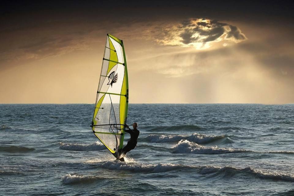 LA VERRIÈRE. Les Locations ISAHORA c'est aussi plusieurs appart' de Standing à 2 pas du Château d'Eu, des Falaises du Tréport, de MERS les Bains et aux portes de la BAIE DE SOMME Eu (Senna Marittima) Esterno foto