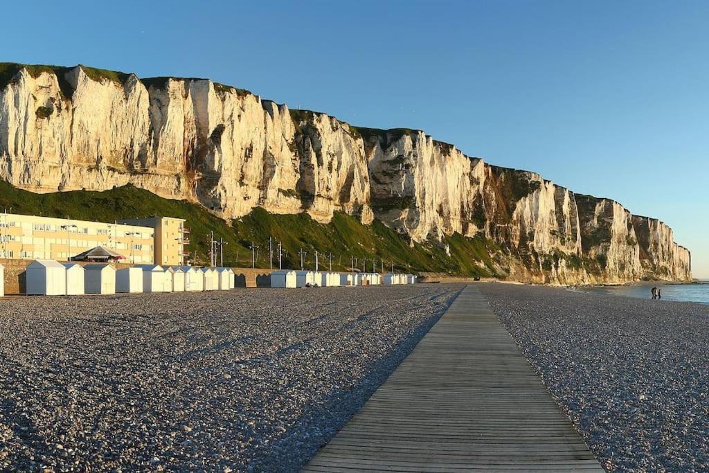 LA VERRIÈRE. Les Locations ISAHORA c'est aussi plusieurs appart' de Standing à 2 pas du Château d'Eu, des Falaises du Tréport, de MERS les Bains et aux portes de la BAIE DE SOMME Eu (Senna Marittima) Esterno foto